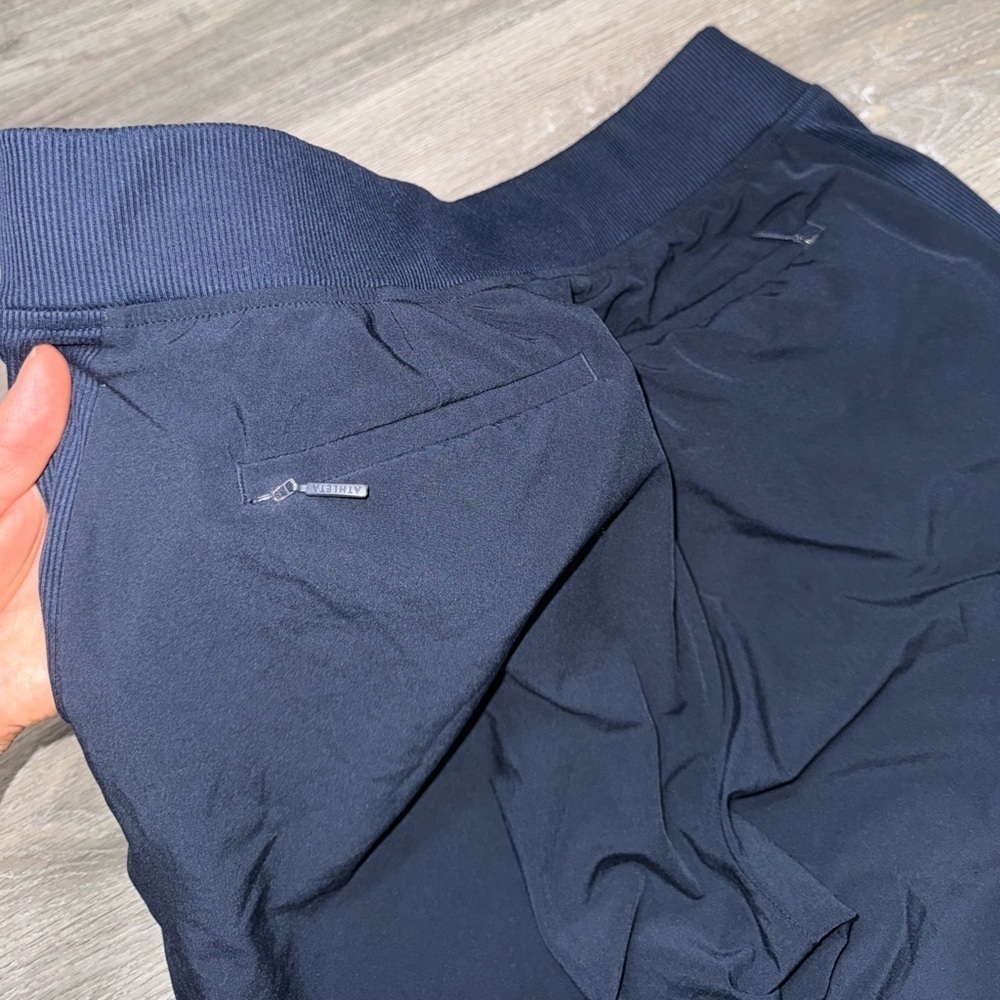 Athleta BROOKLYN MID RISE ANKLE PANT size 6 - Picture 8 of 10